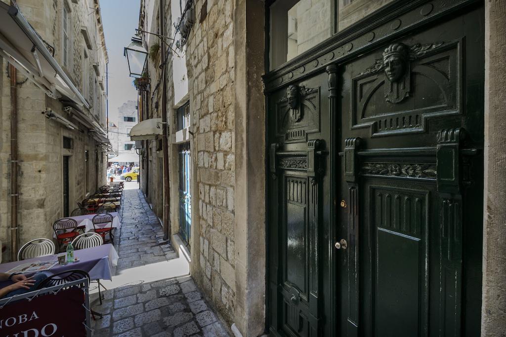 Guest House Flores Dubrovnik Exterior photo